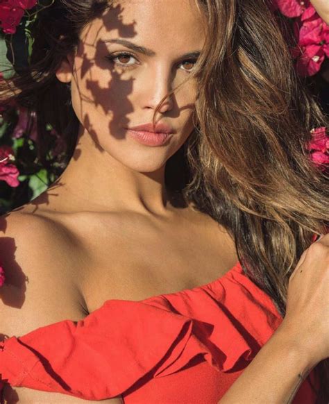 Instagram Crush Eiza Gonzalez 28 Photos Suburban Men