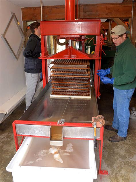 Cider Making Thompsons Cider Mill