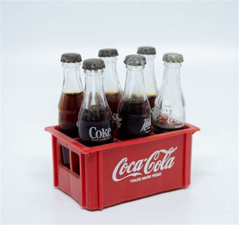 Mini Engradado Coca Cola Garrafas Em Vidro Comple