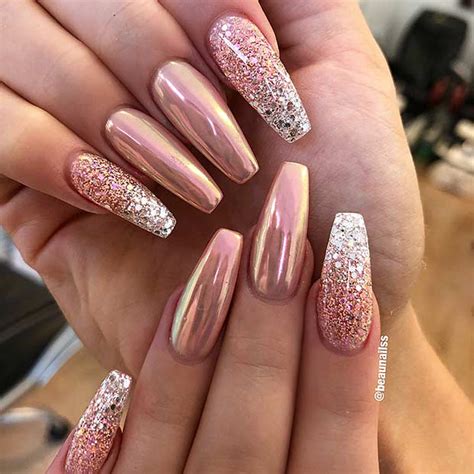 23 Pretty Glitter Ombre Nails That Go With Everything Stayglam