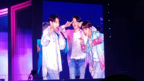 Boy With Luv Bts Speak Yourself Tour In Rose Bowl Los