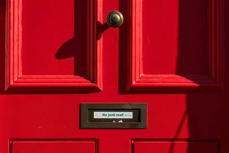 Burner App Review 2025: Why You Should Avoid It (+ Better Alternatives)