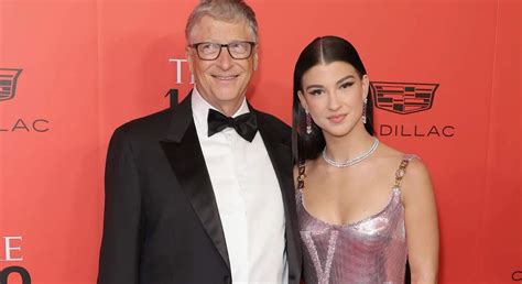 Así es Phoebe la hija pequeña de Bill Gates que arrasa en Nueva York