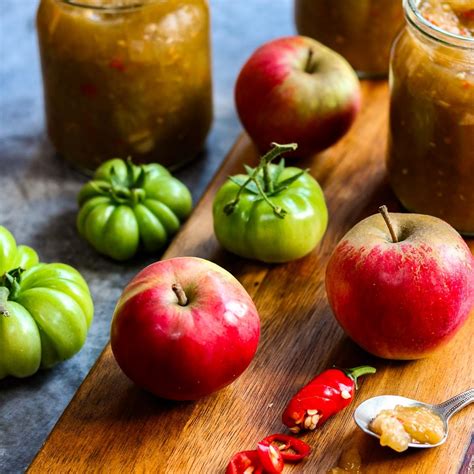 Green Tomato Apple Chilli Chutney Recipe