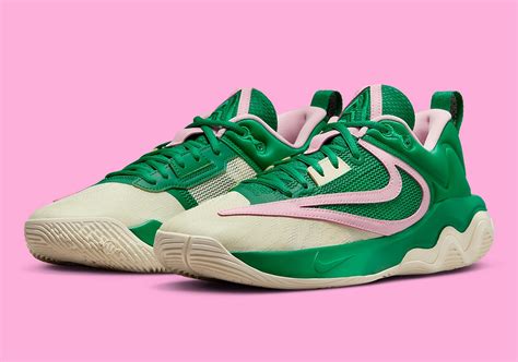 The Nike Giannis Immortality Pink Dan Hijau Colorway Ncr Media