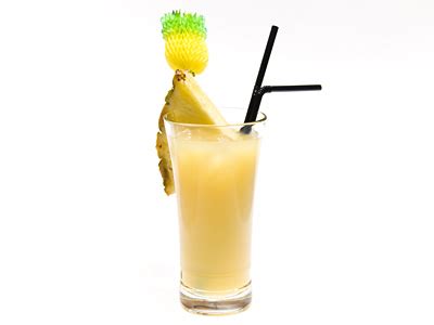 Batida Cocktail with Pineapple Juice – Brazilian Mixed Drink Recipe with Cachaça