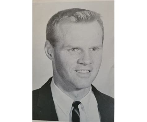 William Bruce Mccallum Obituary 2022 Sechelt Bc The Coast Reporter