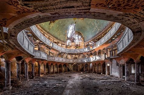 A Fondness For Forgotten Spaces Christian Richter S Images Of Abandoned