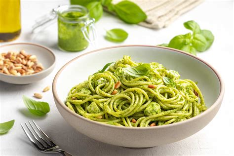 Einfacher Spaghetti Salat Mit Pesto Und Feta Crane Cuisine