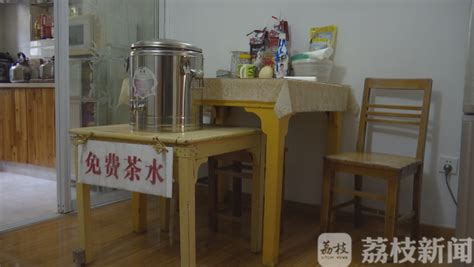 一碗免费凉茶，她整整坚持了22年！今年，南京“茶摊奶奶”又要出摊啦！新华报业网