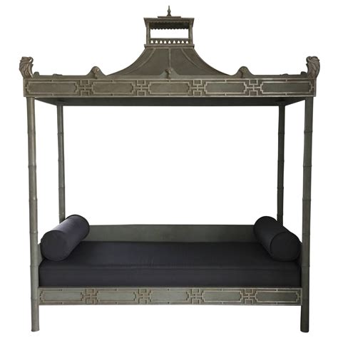 Chinese Pagoda Daybed By Michelle Nussbaumer At 1stdibs Pagoda Day