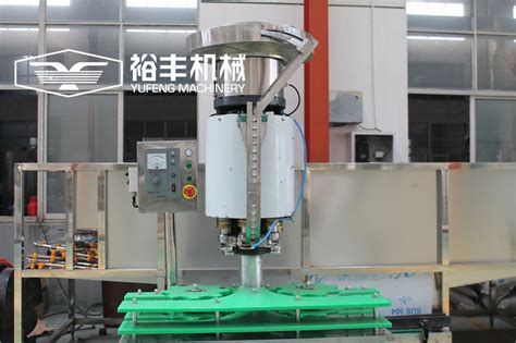 Head Crown Cap Capping Machine Yufeng