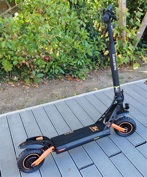 Test KuKirin G2 Pro une trottinette électrique puissante et confortable