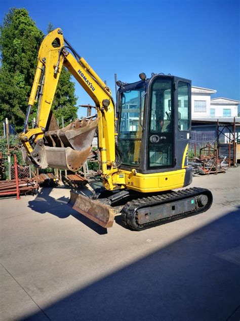 Komatsu Pc Mr Mini Excavators Construction Equipment Komatsu