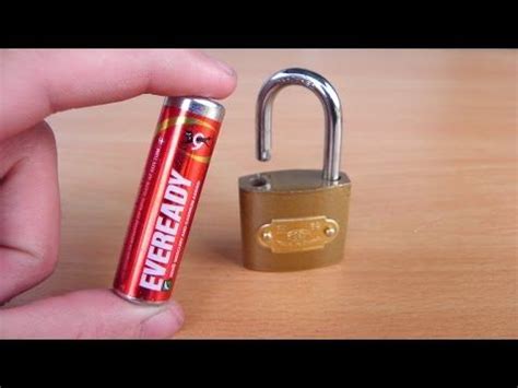 Ways To Open A Lock Life Hacks Youtube Life Hacks Youtube