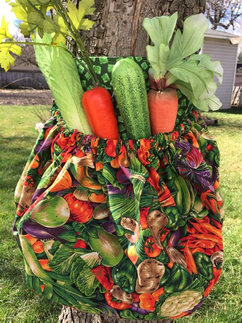 Garden Vegetables Harvest Apron Pocket Pouch Reversible Collect Your