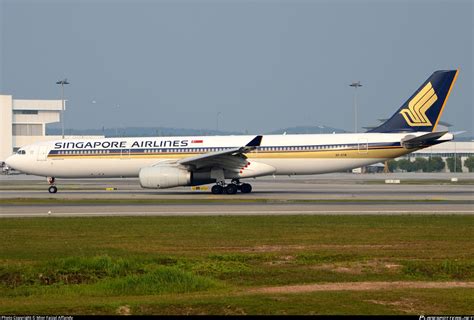 9V STM Singapore Airlines Airbus A330 343 Photo By Mior Faizal Affandy