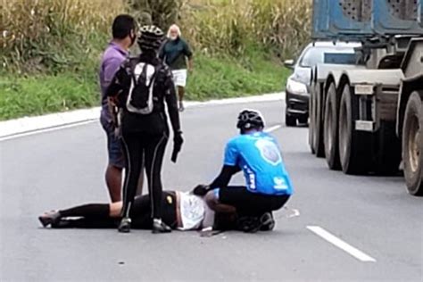 Resgate de Urgência ciclista e motociclista ficam gravemente feridos