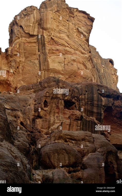 Ancient Rock Formation In Petra Jordan Stock Photo Alamy