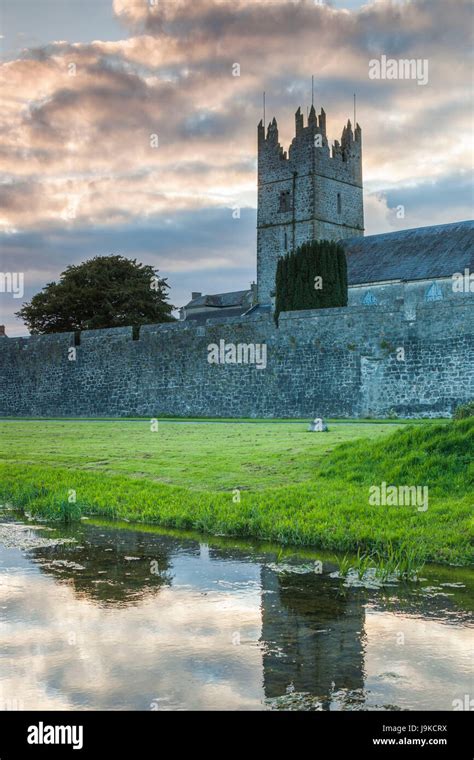 Ireland County Tipperary Fethard Town Walls Dusk Stock Photo Alamy