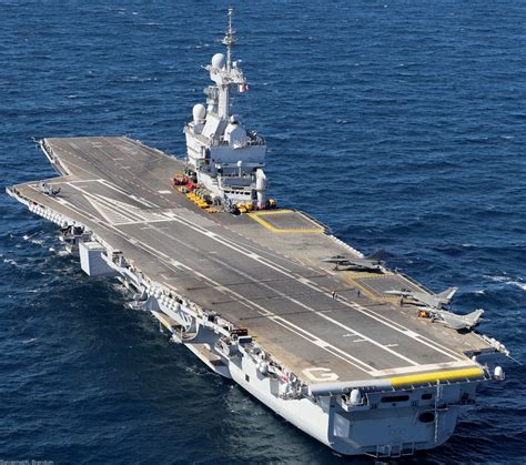 FS Charles de Gaulle R-91 aircraft carrier French Navy Marine Nationale