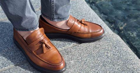 Men’s Fashion Guide to Wearing Casual Loafers with Jeans - The Jacket ...