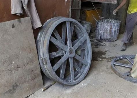 Black High Pressure Alloy Wheel Casting Shape Round At Rs 110 Kg In