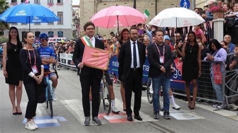 Vasto La Partenza Del Giro D Italia A Vasto Un Momento Unico Di Sport