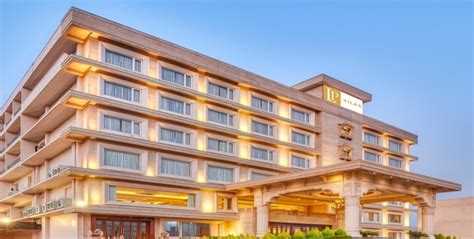 Hotels in Dehradun (Updated 2023) | Luxurious, Top-Rated