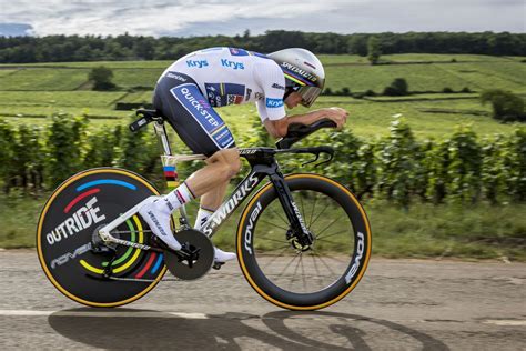 Al Tour Evenepoel Vince La Crono Pogacar Sempre In Giallo La Nuova