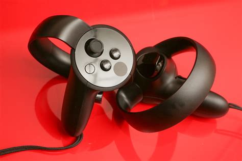 Oculus Touch and Rift (pictures) - CNET