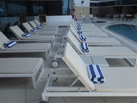 swimming Pool - Picture of Novotel Dubai Al Barsha, Dubai - TripAdvisor