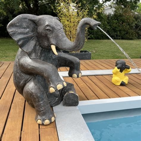 Grande Statue L Phant Assis De Jardin Cm