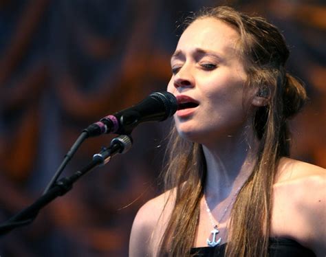 The Affair Theme Song Is A Fiona Apple Creation And It Is Hauntingly Beautiful