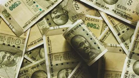 Centre Raises Rs 2 500 Crore Via NHPC OFS Industry News The