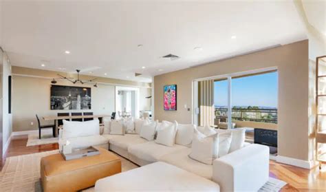 Inside Denzel Washington's $10.9 million home, with photos