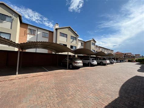 Waverley Pretoria Property Apartments Flats For Sale In Waverley