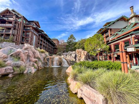 Full Guide To Disneys Wilderness Lodge Resort