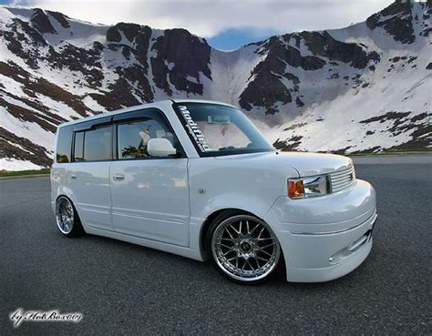 Pin By Veronica Sanchez On Scions Scion Xb Toyota Scion Xb Cube Car