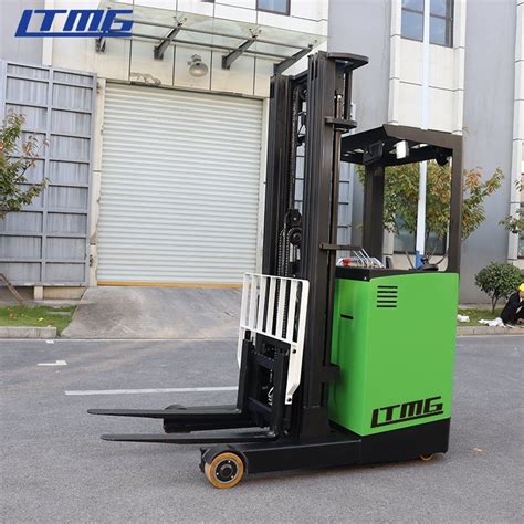 New China Multi Directional Truck T Electric Stacker Stand Up Reach