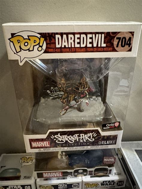 Funko Pop Marvel Daredevil Deluxe Street Art 704 Special Edition