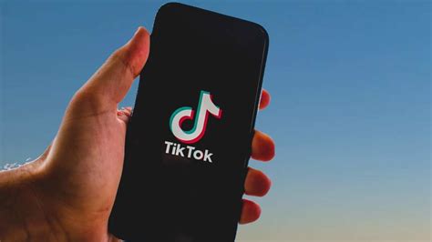 Microsoft, Bytedance put TikTok acquisition talks on hold: Report | HT Tech