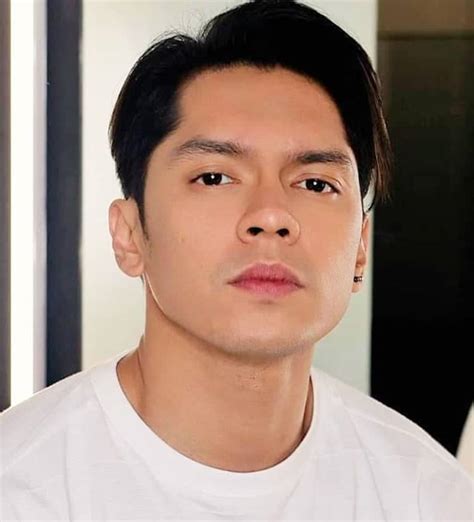 Carlo Aquino Biography Height And Life Story Super Stars Bio