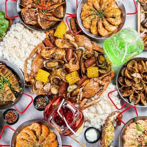 Dampa Seafood Grill Serves Fresh Shrimps Crabs Mussels