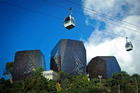 Parque Biblioteca Espa A Slide Set