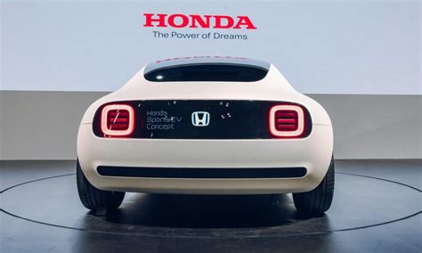 Honda unveils an adorable Sports EV Concept - Autodevot