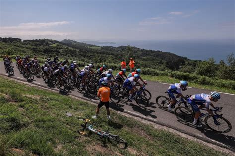 Tour du Pays basque Roglic Evenepoel et Vingegaard impliqués dans