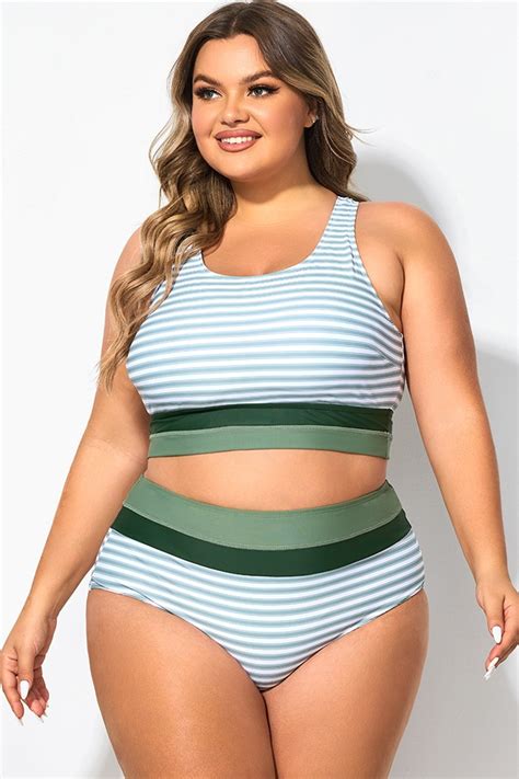 Plus Size Green Striped Patchwork Bikini Top Meet Curve Meet Curve