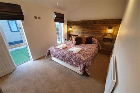 Rookery Manor Lodges - Edingworth, Somerset | Self Catering Holiday Lodges