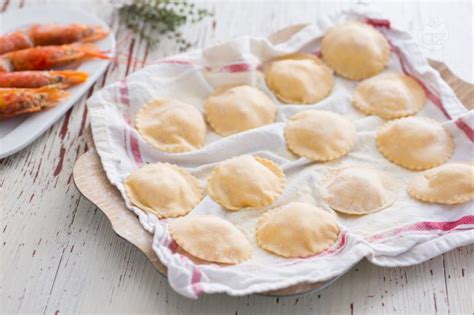 Ricetta Ravioli Di Gamberi E Limone La Ricetta Di GialloZafferano